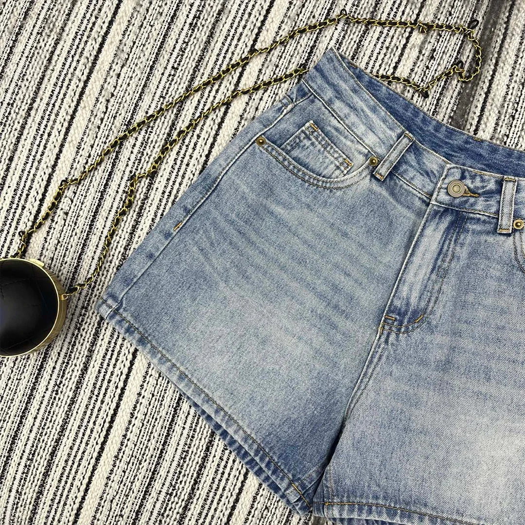 2026 High Quality Light Blue High Waist Straight Leg Washed Denim woman Shorts TC2641498